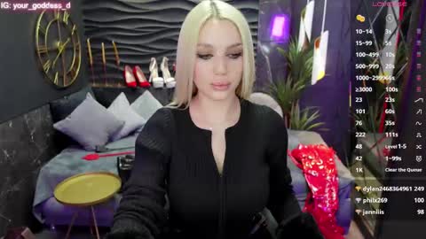 Snapshot of mistress_darsy chatting on March 2025 08:00:01 PM Darsy online show from March 2025 08:00:01 PM