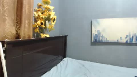 elizabeth online show from January 2025 04:16:02 PM