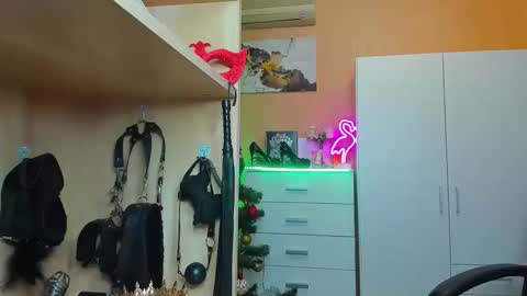 Mistress Kristi online show from December 2025 11:11:01 PM