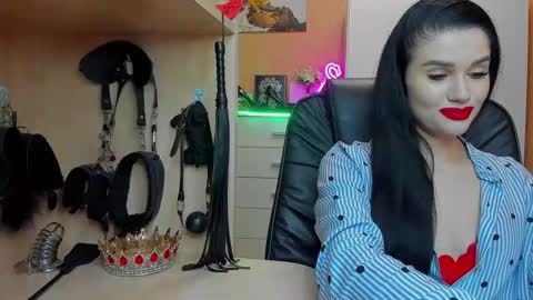 Mistress Kristi online show from May 2026 06:03:01 PM