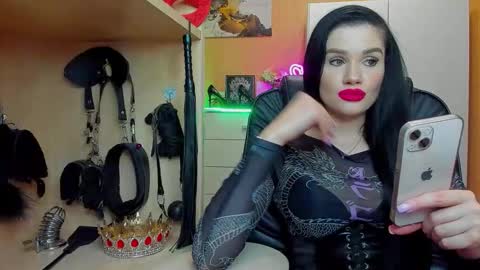 Mistress Kristi online show from May 2026 07:09:02 PM
