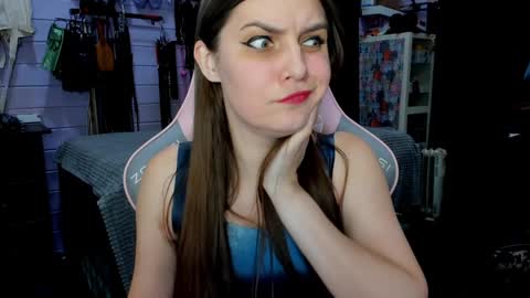 Snapshot of mistress_priest chatting on January 2025 07:12:01 PM Dirty Priest and Ivi online show from January 2025 07:12:01 PM