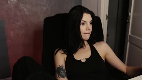 Miss Rochelle online show from March 2025 10:42:01 PM