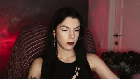 Miss Rochelle online show from October 2025 12:04:01 AM