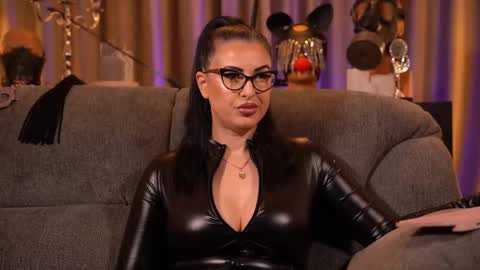 Mistress Kelly online show from December 2025 12:29:01 AM