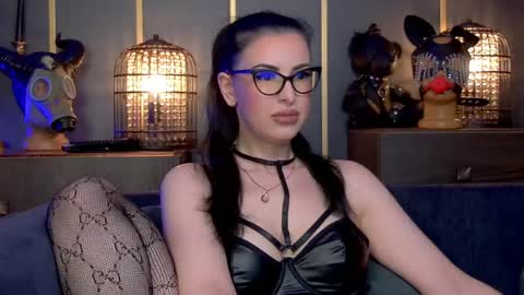 Mistress Kelly online show from May 2026 09:54:01 PM
