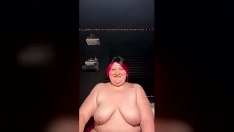 Snapshot of mistresslillie chatting on March 2026 02:16:02 AM mistresslillie online show from March 2026 02:16:02 AM