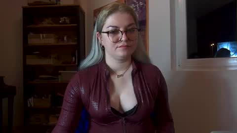 Snapshot of mistressmarlena chatting on February 2026 10:24:02 PM Mistress Marlena online show from February 2026 10:24:02 PM