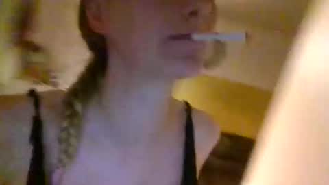 mistressmilly32 online show from May 2026 09:31:02 PM