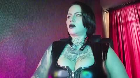 Mistress olivia online show from April 2026 02:33:02 PM