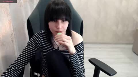 Snapshot of misty_dark chatting on October 2025 10:34:02 AM misty_dark online show from October 2025 10:34:02 AM