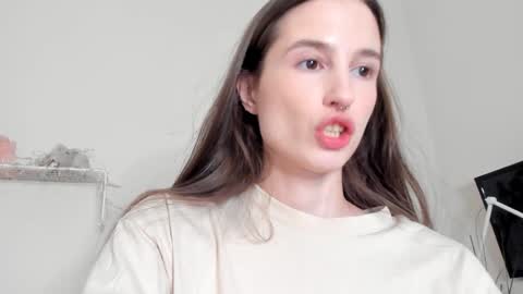 Snapshot of mita_mp4 chatting on January 2025 04:22:02 AM Mita online show from January 2025 04:22:02 AM