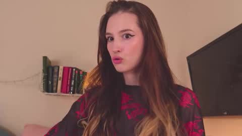 Snapshot of mita_mp4 chatting on February 2025 03:39:02 AM Mita online show from February 2025 03:39:02 AM