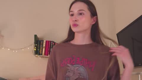 Snapshot of mita_mp4 chatting on February 2025 07:15:01 AM Mita online show from February 2025 07:15:01 AM