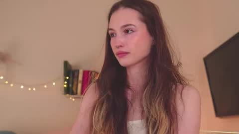 Snapshot of mita_mp4 chatting on February 2025 03:36:02 AM Mita online show from February 2025 03:36:02 AM