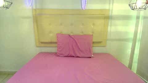 Mitchell online show from October 2025 02:06:02 PM