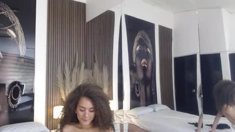 Snapshot of miticabrennet chatting on September 2025 03:07:02 AM Mtica Brennet online show from September 2025 03:07:02 AM