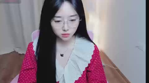 miu online show from December 2025 02:28:02 AM