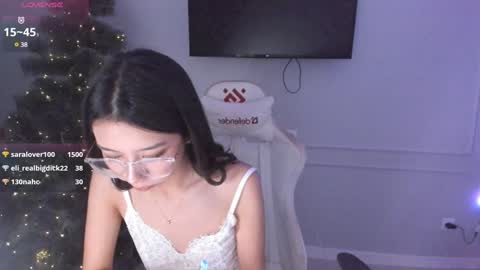   MIa   online show from December 2024 05:48:01 PM