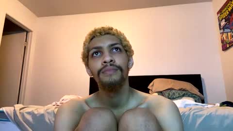 Snapshot of mixxychocolate chatting on February 2025 01:33:01 AM Deanthony online show from February 2025 01:33:01 AM