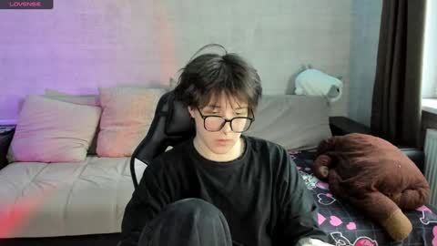 Miya online show from January 2025 12:16:02 PM