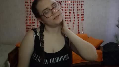 Milana online show from March 2026 07:14:02 AM