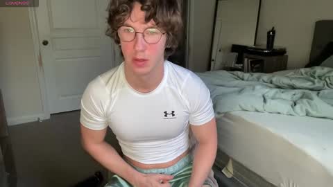 Leo online show from December 2025 12:33:02 PM