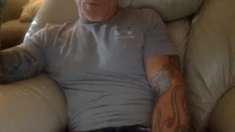 Snapshot of mjg175 chatting on June 2026 09:25:01 PM SexyRed online show from June 2026 09:25:01 PM