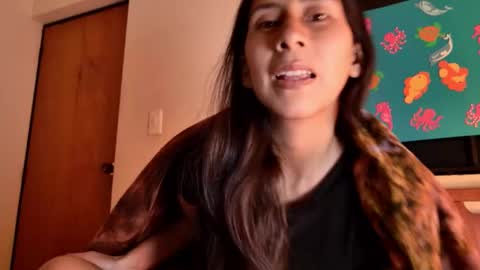 MoonLipson online show from September 2025 04:56:01 AM