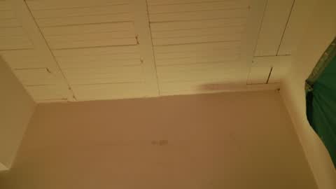 Snapshot of mli739709 chatting on June 2026 01:50:01 AM MoonLipson online show from June 2026 01:50:01 AM