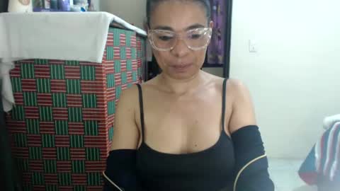 kelly online show from February 2025 11:23:02 PM