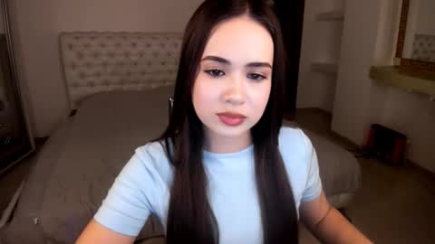 Snapshot of mmm_bananaa_ chatting on February 2025 09:08:02 PM Beata online show from February 2025 09:08:02 PM