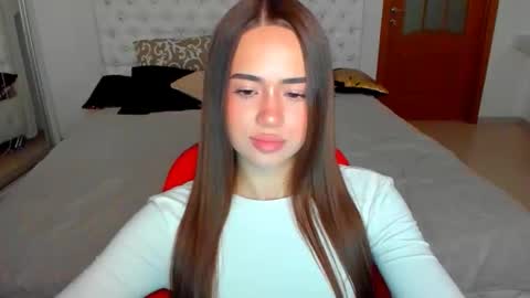 Snapshot of mmm_bananaa_ chatting on September 2025 05:50:01 PM Beata online show from September 2025 05:50:01 PM