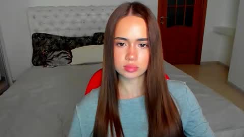 Snapshot of mmm_bananaa_ chatting on October 2025 06:48:01 PM Beata online show from October 2025 06:48:01 PM