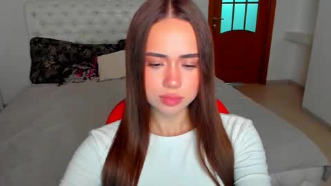 Snapshot of mmm_bananaa_ chatting on October 2025 05:33:02 PM Beata online show from October 2025 05:33:02 PM