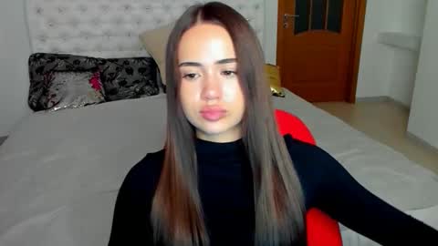 Snapshot of mmm_bananaa_ chatting on October 2025 07:10:02 PM Beata online show from October 2025 07:10:02 PM