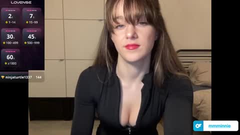 Snapshot of mmminnie chatting on February 2025 04:25:02 PM mmminnie online show from February 2025 04:25:02 PM