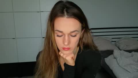 Snapshot of mmminnie chatting on December 2025 01:15:01 PM mmminnie online show from December 2025 01:15:01 PM