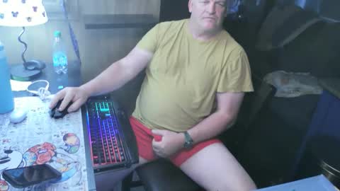mmmthatsfunnn online show from May 2026 12:50:01 AM