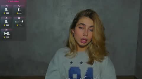 Snapshot of moanamo chatting on January 2026 12:20:01 PM Princess Moana online show from January 2026 12:20:01 PM