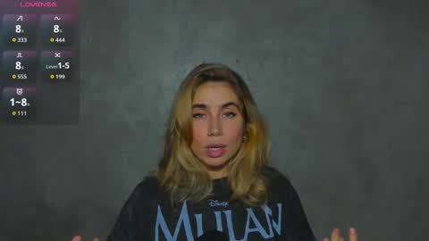 Snapshot of moanamo chatting on February 2026 02:43:02 PM Princess Moana online show from February 2026 02:43:02 PM