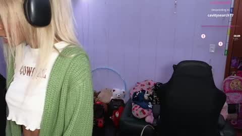 MOCHA   JAMES THE NPC  online show from May 2026 01:32:02 AM