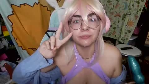 Snapshot of mochi_rainbow chatting on February 2025 11:16:02 PM The Mochi Rainbow Variety Show online show from February 2025 11:16:02 PM