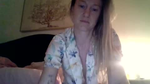 mockingbirds91 online show from March 2026 04:13:02 AM