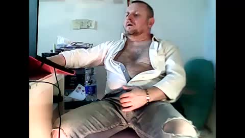 Snapshot of modesto1969 chatting on December 2024 01:28:01 PM modesto1969 online show from December 2024 01:28:01 PM