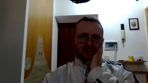 Snapshot of modesto1969 chatting on December 2025 07:09:01 PM modesto1969 online show from December 2025 07:09:01 PM