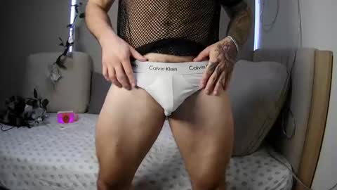 Snapshot of modexusparty chatting on November 2025 04:40:02 PM modexusparty online show from November 2025 04:40:02 PM