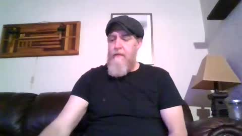 Snapshot of moeblick chatting on January 2025 01:03:01 PM moeblick online show from January 2025 01:03:01 PM