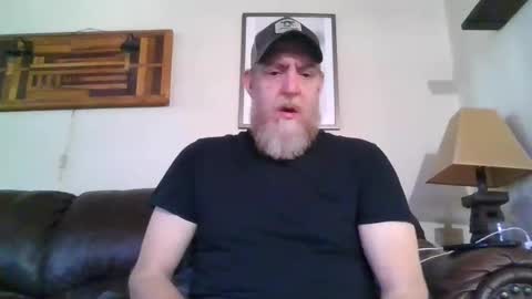 Snapshot of moeblick chatting on January 2025 02:46:02 PM moeblick online show from January 2025 02:46:02 PM