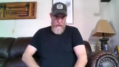 Snapshot of moeblick chatting on January 2025 06:02:01 PM moeblick online show from January 2025 06:02:01 PM